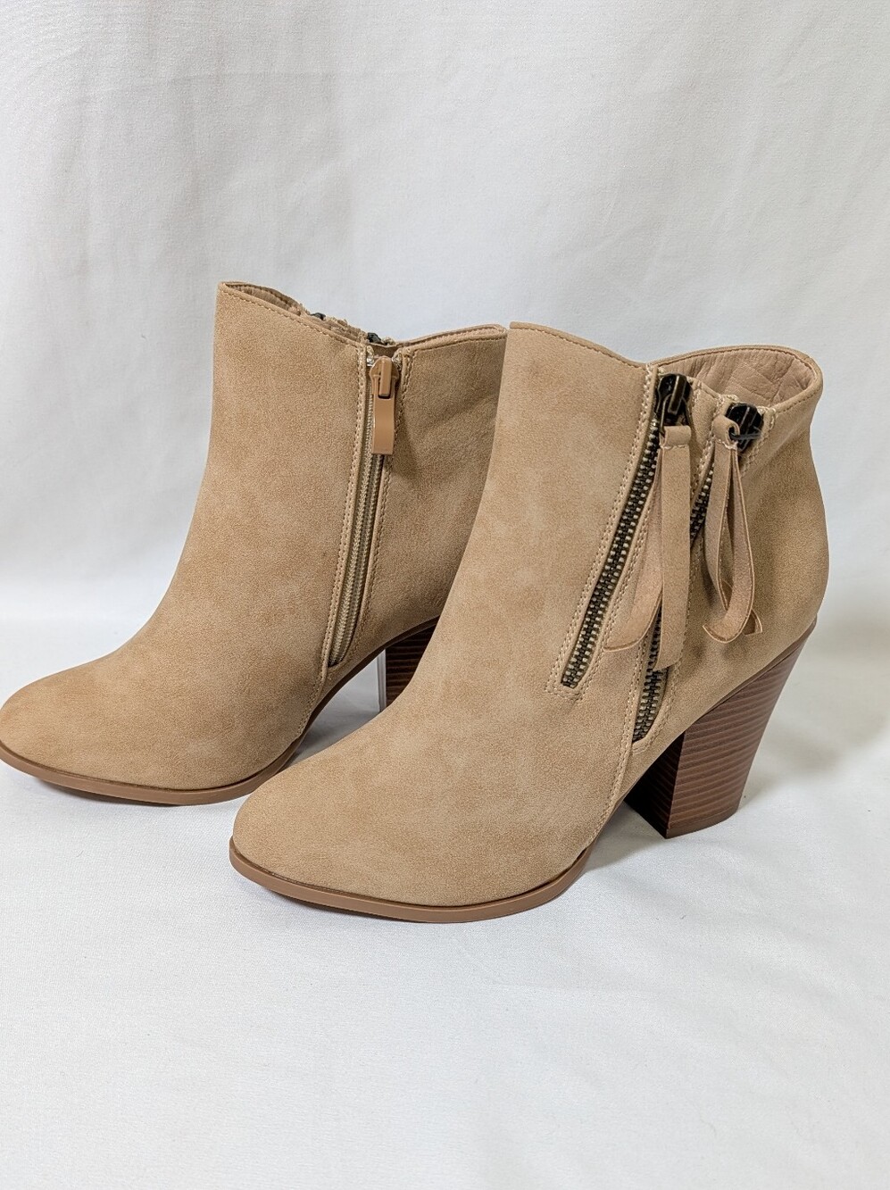 Journee Collection Taupe Double Zip Booties Size 7.5 - Picture 2 of 7